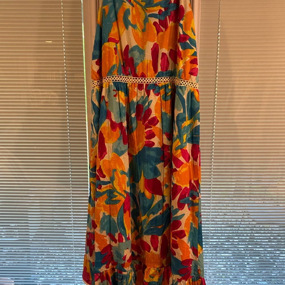 NWT Harlow & Rose bright Floral Midi Dress. Size XL - Picture 4 of 6